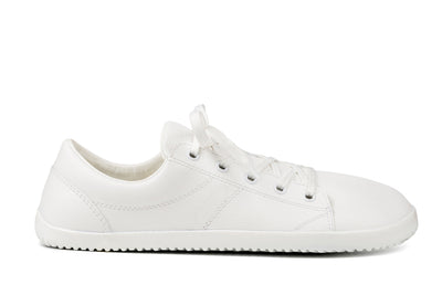 Women’s Vida Comfort white sneakers