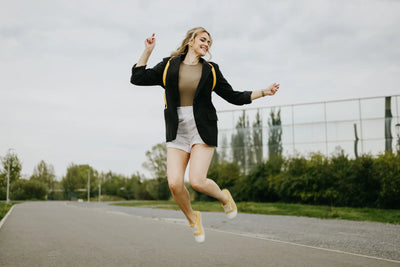 6 simple exercises to strengthen your pelvic floor