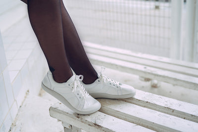 <p>Pura Comfort Sneakers</p>