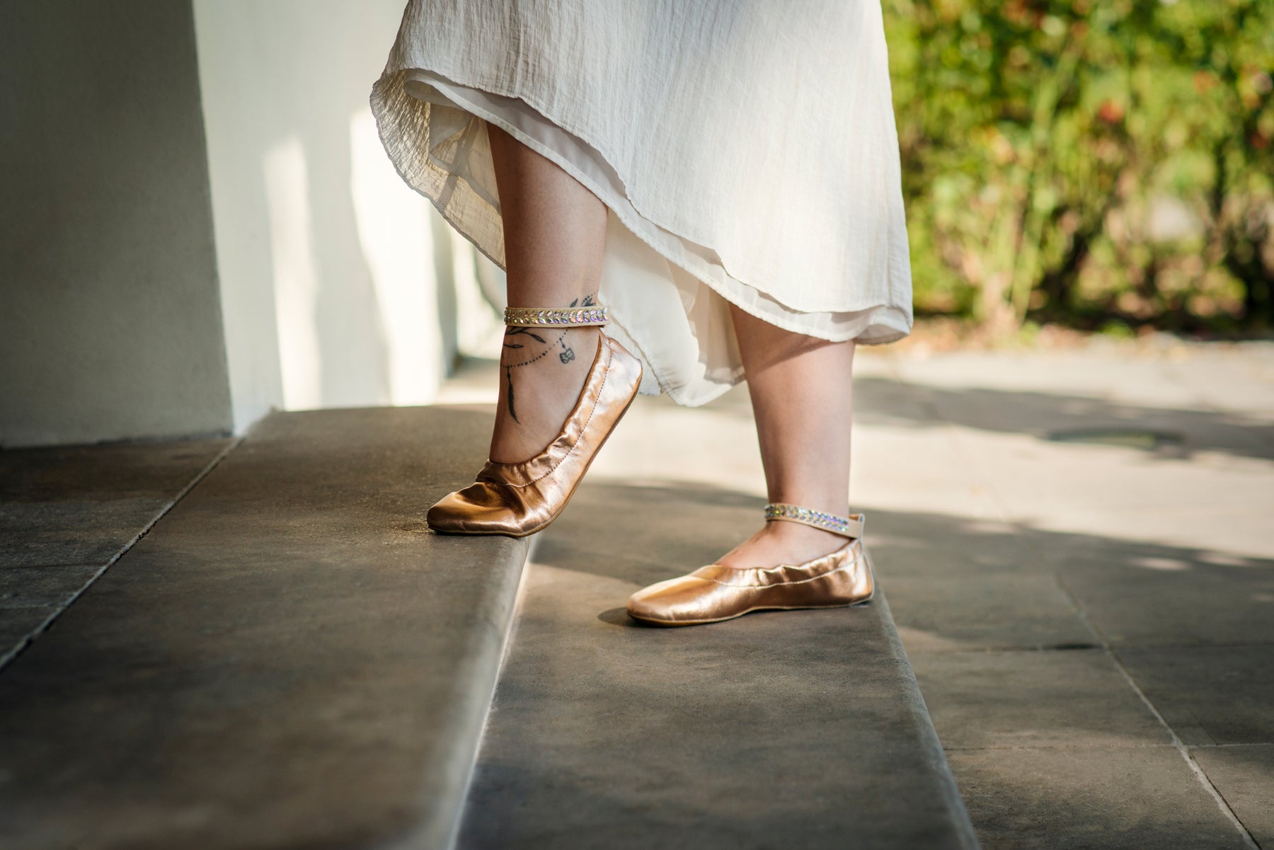 shoes for rose gold dress Wedding Shoes Womens 35 Gorgeous Pairs Of Rose Gold #WeddingShoes To Try! # breathable lining Rose Gold Macys Womens Gold