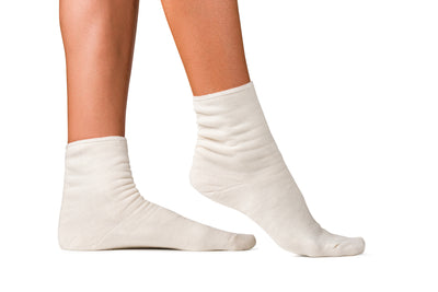 Winter Barefoot Socks – White