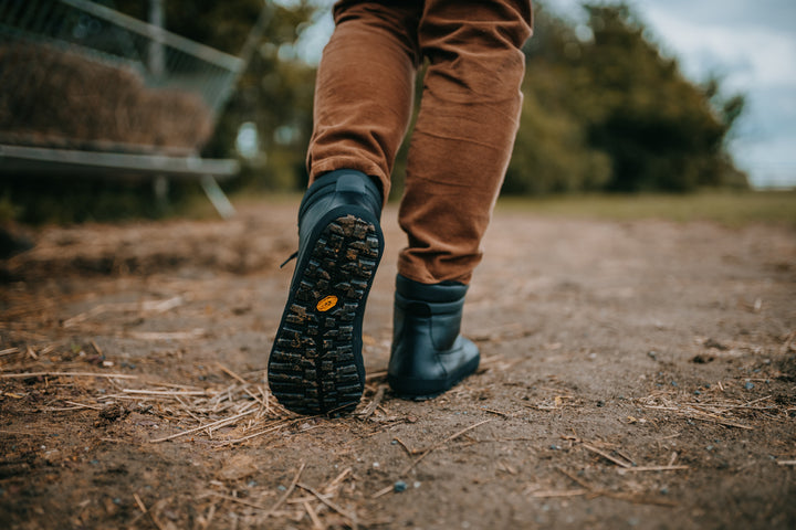 Men's Shuma Winter Barefoot Boots in Black [Easy Exchange
