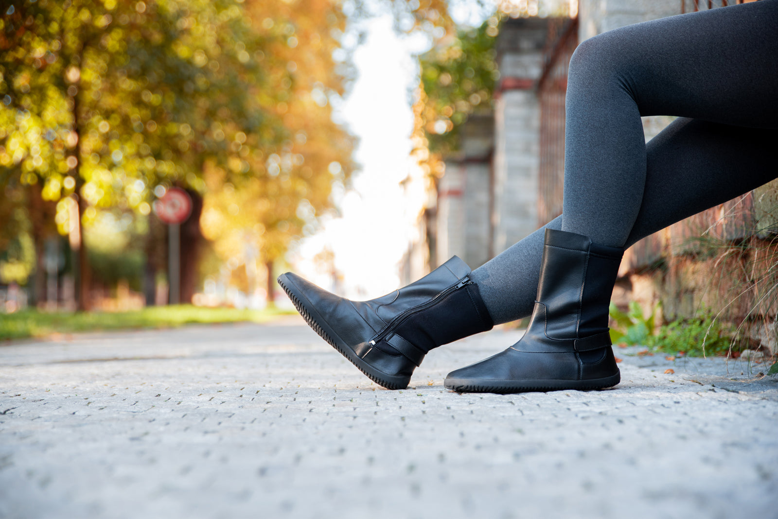 Women's barefoot mid-calf boots [Free Exchange]